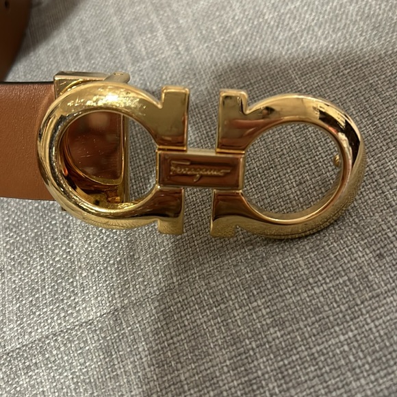 Woman Ferragamo rev belt main image 6